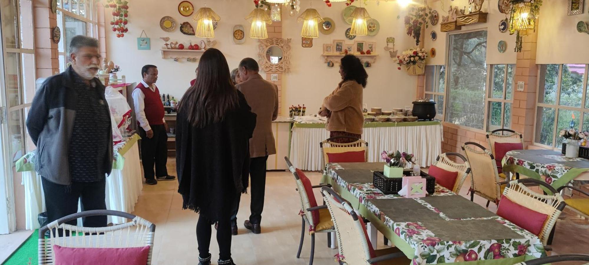 West View Hotel Ranikhet Εξωτερικό φωτογραφία